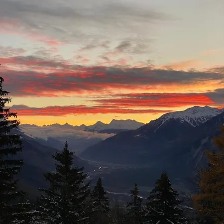 Domek alpejski Atypique Colorado Crans-Montana